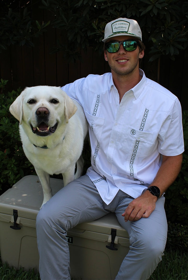 The Amigo Guayabera (White/Green)